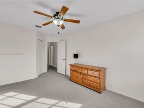 5323 NW 125th Ave, Coral Springs FL 33076