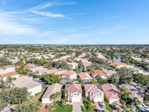 5323 NW 125th Ave, Coral Springs FL 33076