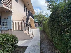 3314 NW 8th Ave, Miami FL 33127