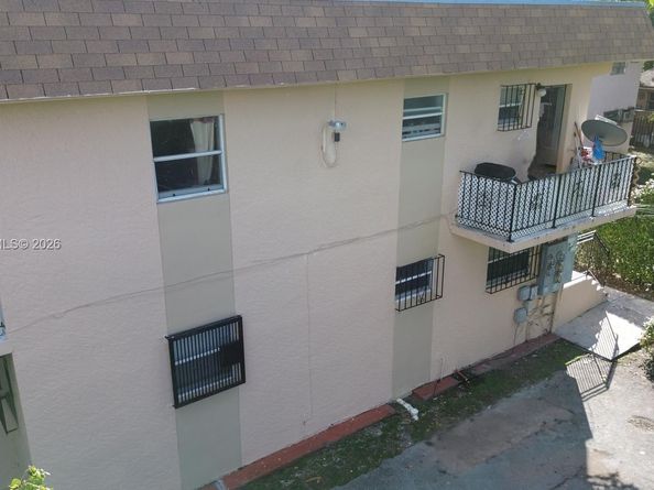 3314 NW 8th Ave, Miami FL 33127