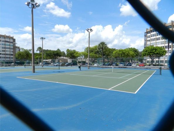 1200 Saint Charles Pl 509, Pembroke Pines FL 33026