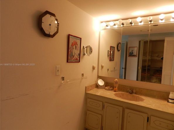 1200 Saint Charles Pl 509, Pembroke Pines FL 33026