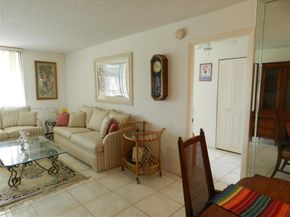 1200 Saint Charles Pl 509, Pembroke Pines FL 33026