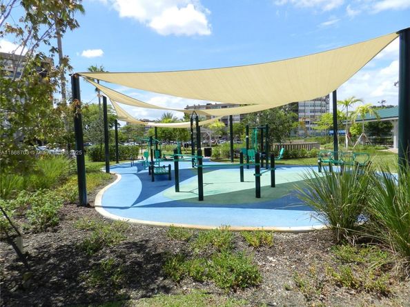 1200 Saint Charles Pl 509, Pembroke Pines FL 33026