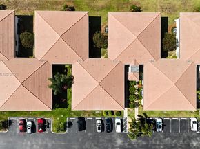 15451 Pembridge Dr 214, Delray Beach FL 33484