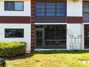 15451 Pembridge Dr 214, Delray Beach FL 33484