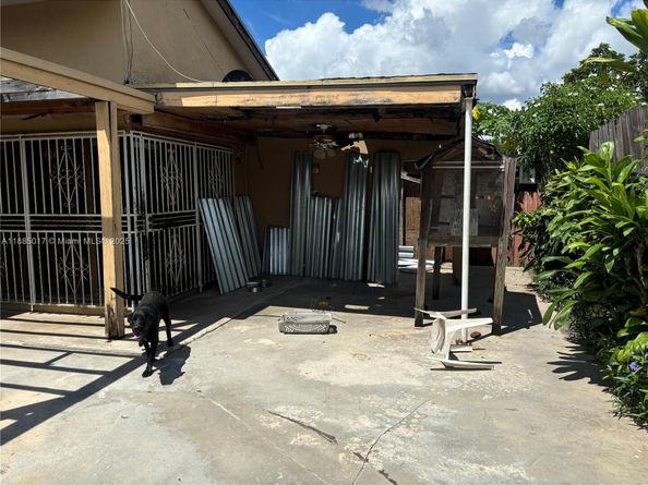 19375 SW 123rd Ave, Miami FL 33177