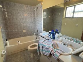 19375 SW 123rd Ave, Miami FL 33177