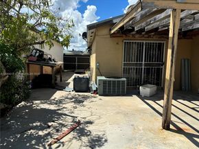 19375 SW 123rd Ave, Miami FL 33177