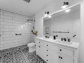 3965 SW 60th Ct, Miami FL 33155