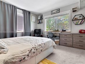 1115 Meridian Ave Townhouse, Miami Beach FL 33139
