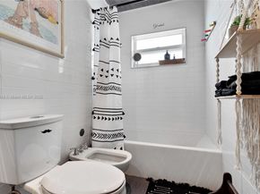 1115 Meridian Ave Townhouse, Miami Beach FL 33139