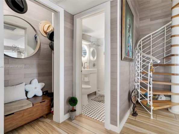 1115 Meridian Ave Townhouse, Miami Beach FL 33139