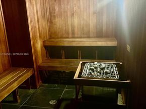 133 NE 2nd Ave 208, Miami FL 33132