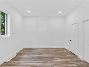 1001 NE 82nd St, Miami FL 33138