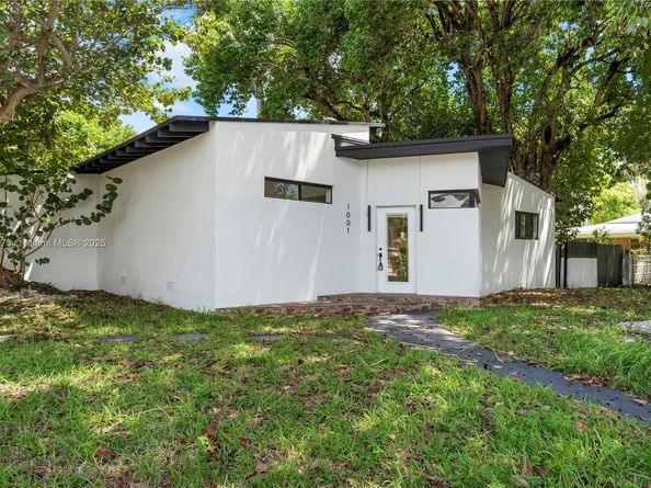 1001 NE 82nd St, Miami FL 33138