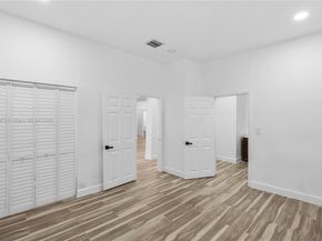 1001 NE 82nd St, Miami FL 33138
