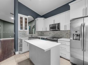 3983 NE 12th Dr, Homestead FL 33033