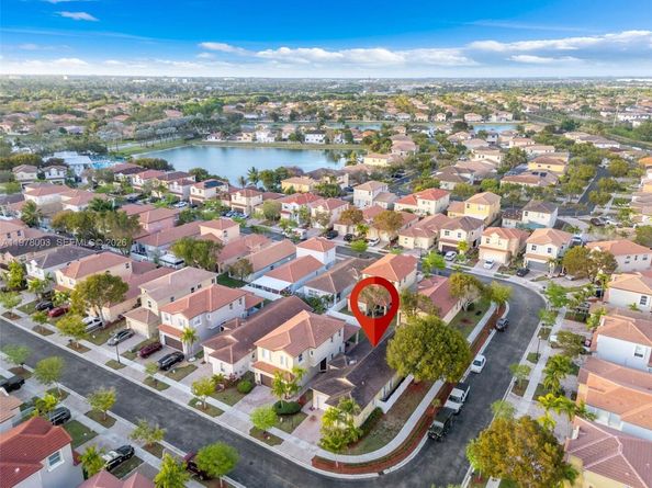 3983 NE 12th Dr, Homestead FL 33033