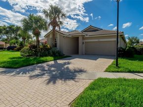 2675 Clipper Cir, West Palm Beach FL 33411