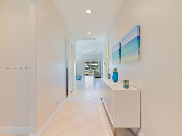 2675 Clipper Cir, West Palm Beach FL 33411