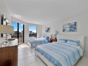 3640 Yacht Club Dr 1107, Aventura FL 33180