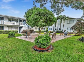 160 Markham H 160, Deerfield Beach FL 33442