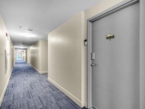 36 NW 6th Ave TS8, Miami FL 33128