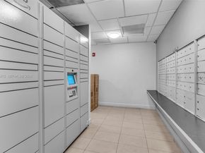 36 NW 6th Ave TS8, Miami FL 33128