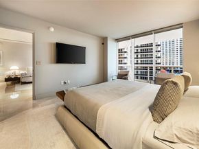 1830 S Ocean Dr 1810, Hallandale Beach FL 33009