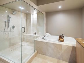 1830 S Ocean Dr 1810, Hallandale Beach FL 33009