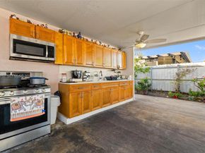 325 SE 9th Ave, Hialeah FL 33010