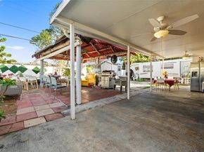 325 SE 9th Ave, Hialeah FL 33010