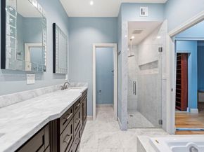 1104 NW 139th Ave, Pembroke Pines FL 33028