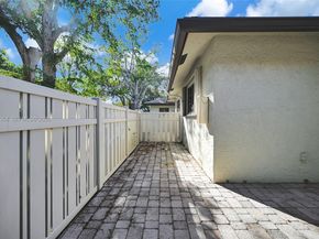 3951 NE 17th Ave 705, Pompano Beach FL 33064