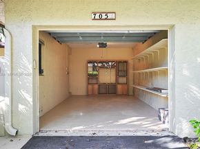 3951 NE 17th Ave 705, Pompano Beach FL 33064