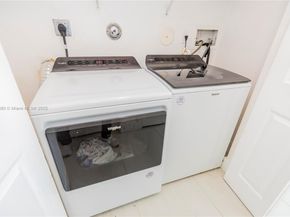 Undisclosed Address #A11899080, Weston FL 33331