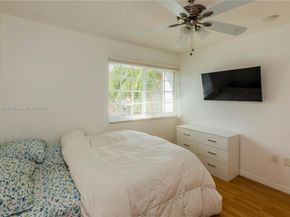 Undisclosed Address #A11899080, Weston FL 33331