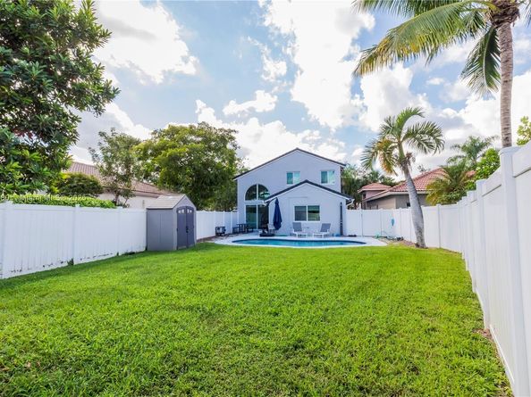 Undisclosed Address #A11899080, Weston FL 33331