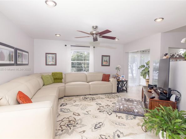 10263 Islander Dr, Boca Raton FL 33498