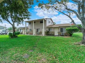 7391 NW 37th St, Hollywood FL 33024