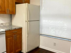 203 Lake Pointe Dr 108, Oakland Park FL 33309