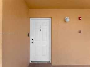 14907 SW 80th St 115, Miami FL 33193