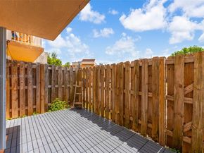 14907 SW 80th St 115, Miami FL 33193