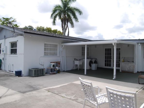10321 Fairway Heights Blvd, Miami FL 33157