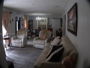10321 Fairway Heights Blvd, Miami FL 33157