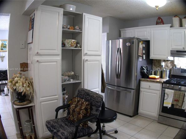 10321 Fairway Heights Blvd, Miami FL 33157
