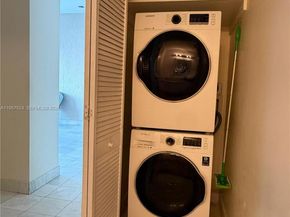 3470 E Coast Ave H0603, Miami FL 33137