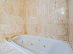 1800 Sunset Harbour Dr 703, Miami Beach FL 33139