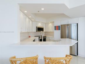 1800 Sunset Harbour Dr 703, Miami Beach FL 33139